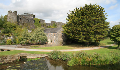  Mill, Castle & River